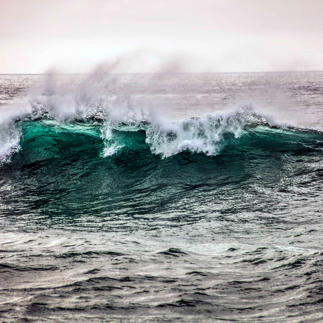 Waves rolling in ocean 