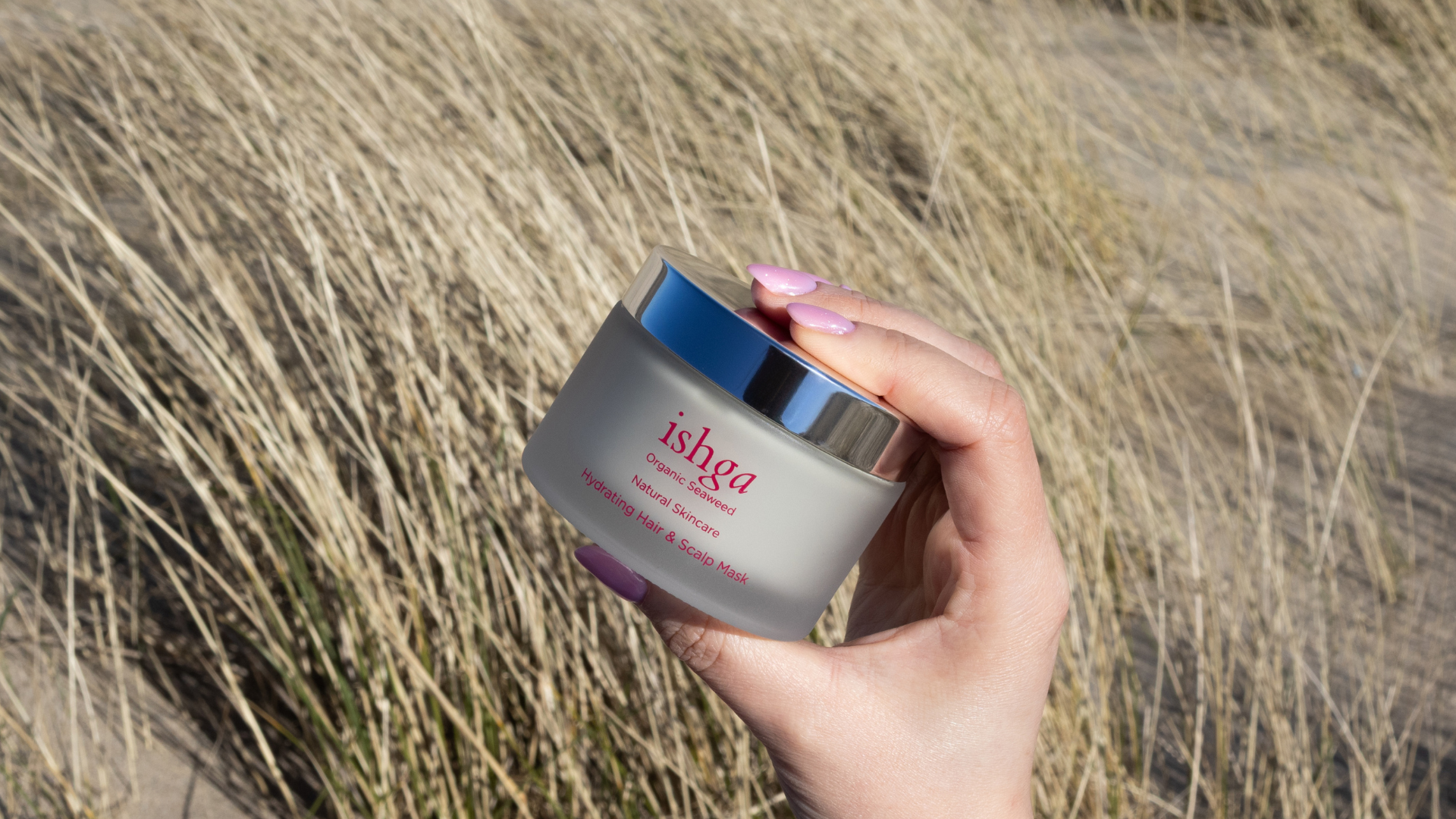 Discover deep hydration with ishga's Hydrating Hair & Scalp Mask